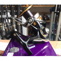 Máy câu đứng Daiwa Legalis LT 1000D-XH